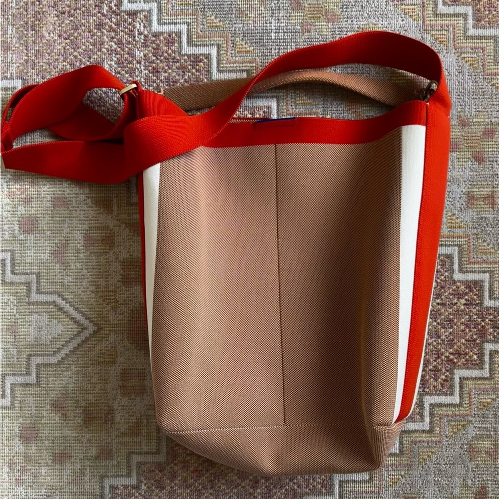 Rothy’s Carmel Spice Bucket Bag
